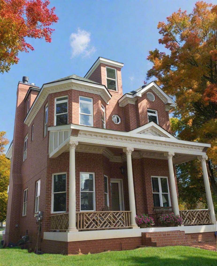 Grand Victorian 3,000sf (4B/4.5b/flex)